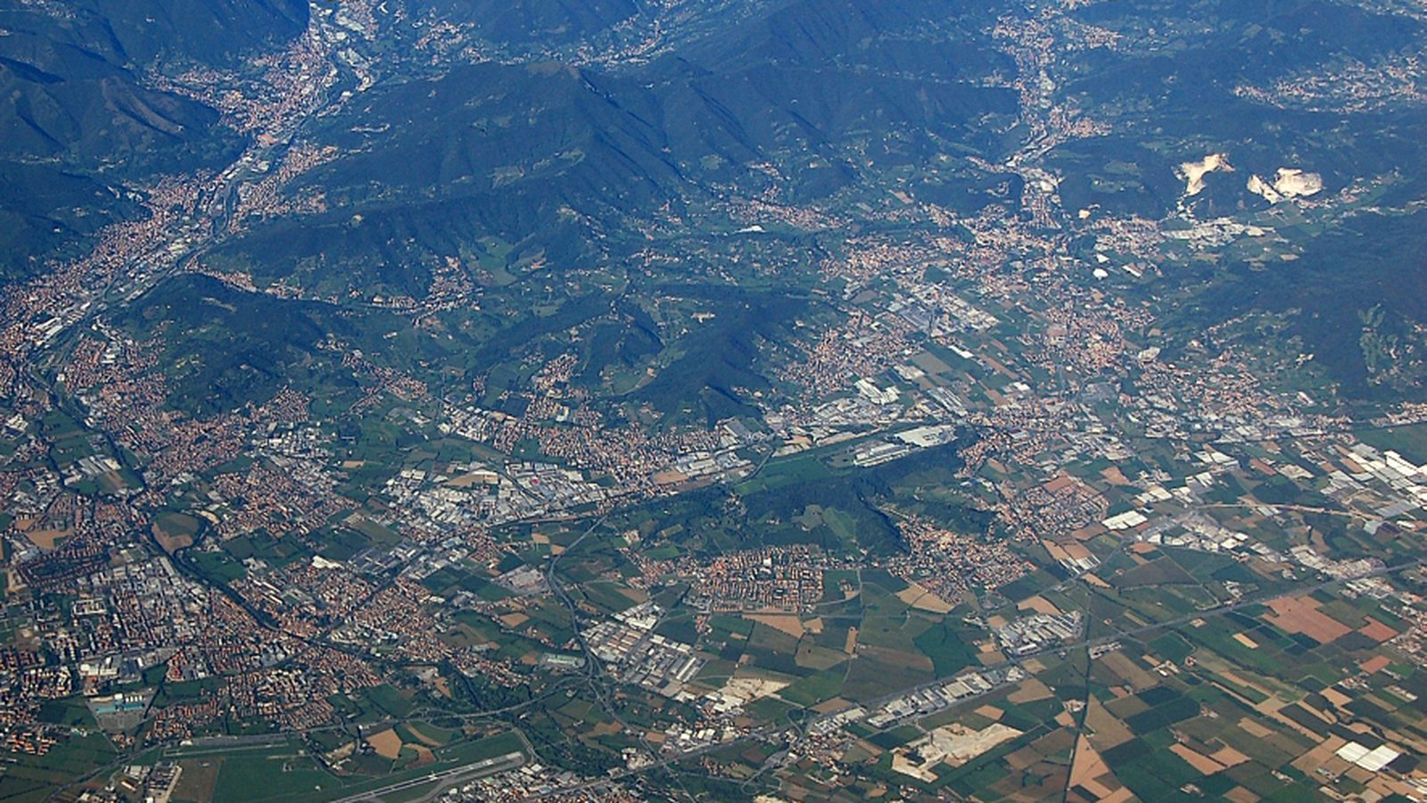 Vista aerea di aree di sviluppo